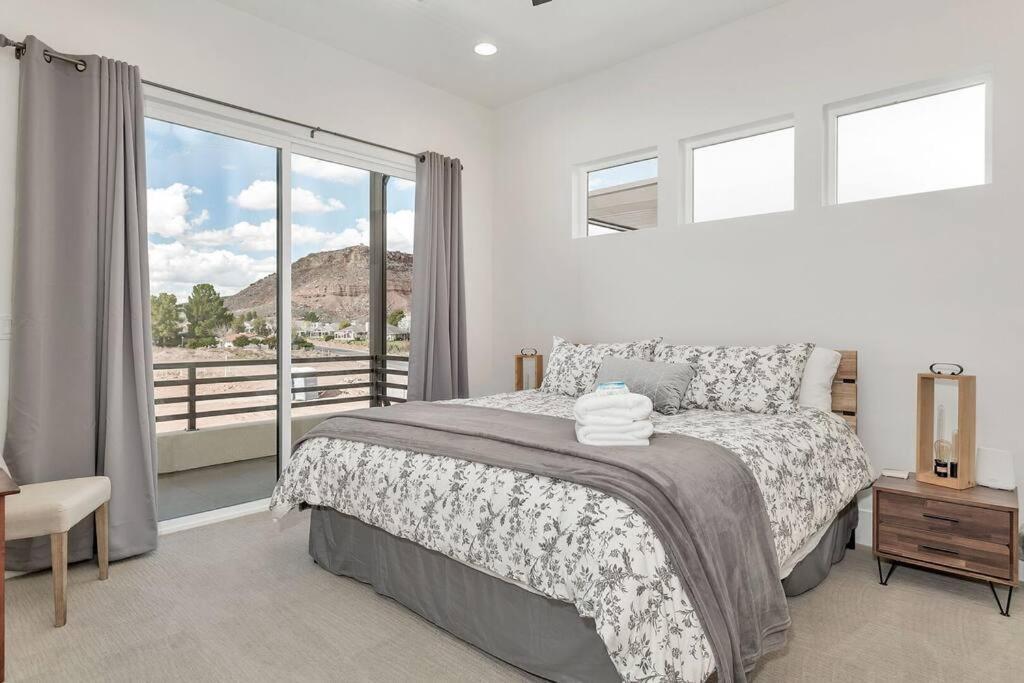 Villa 17 - 4 Bedroom! Year Round Heated Pool & Hot Tub! Games! Golf! Tennis! St. George Exterior foto